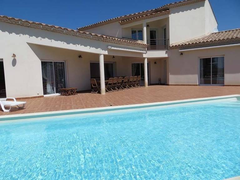 Villa  Aubais