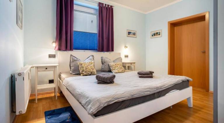 Holiday apartment with 1 room for 4 persons — photo 2