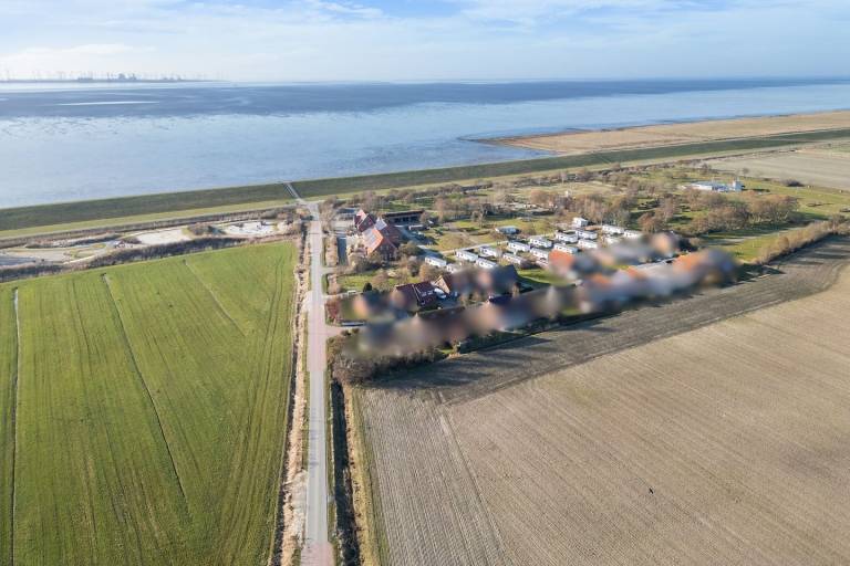 Carpe Tempus direkt am Uplewarder Trockenstrand