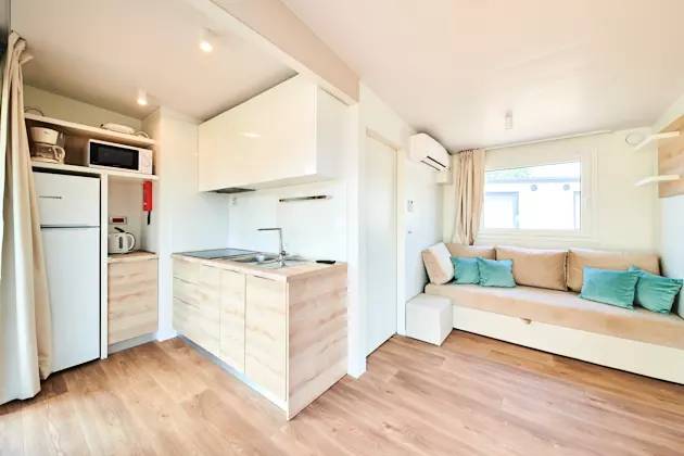 Camping Stella Maris - Mobil Home Premium 3 Rooms 4 adults 2 children 12 years maximum — photo 4