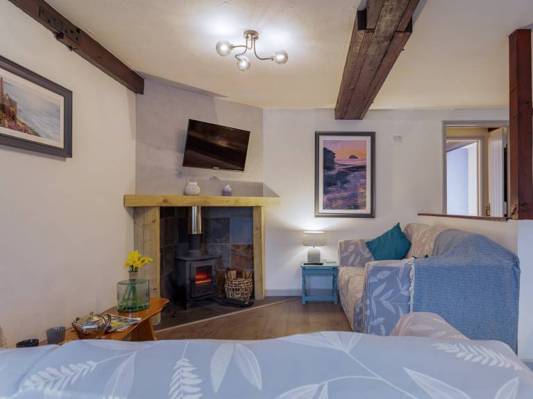 Cottage  Tintagel