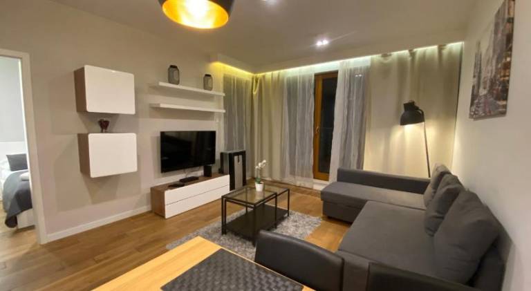 Apartment with terrace | Near Main Square | Suitable for remote work | Pet-friendly — photo 2