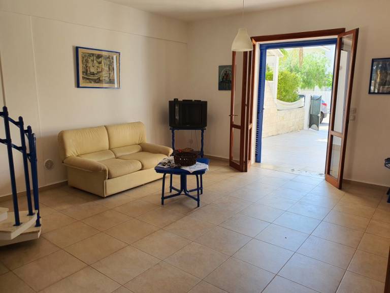 Family-oriented villa with garden | Garden view | Beach nearby | Pets are welcome — photo 2