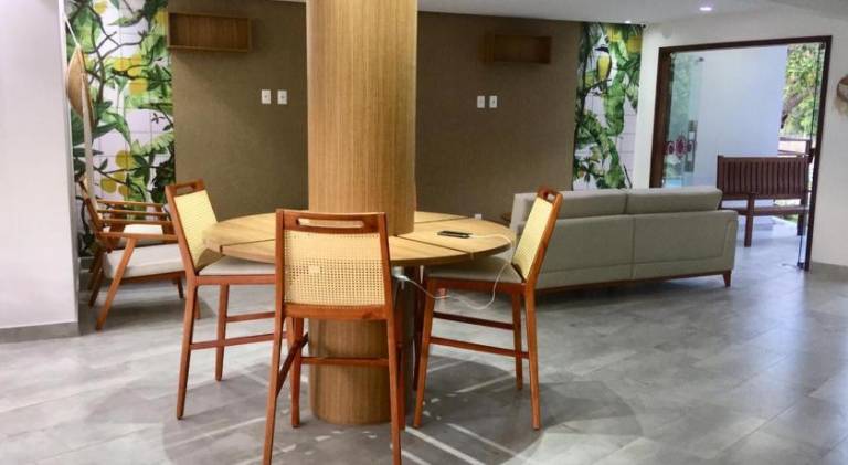 Serviced apartment with yard | Pet-friendly — photo 5