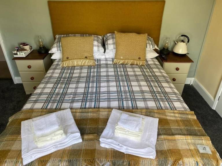 Bed and breakfast  Bisley