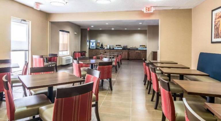 Comfort Inn & Suites - Hannibal — photo 5