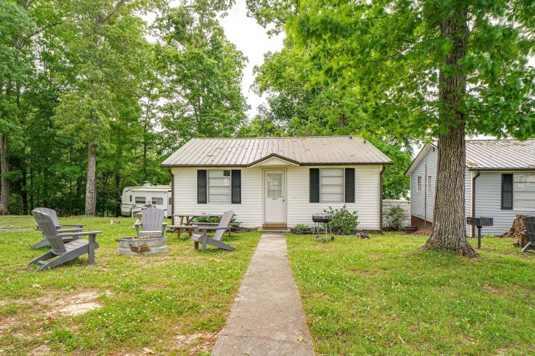 Cabin  Dandridge
