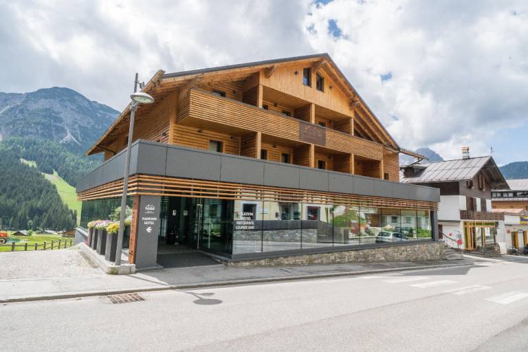 Bach Boutique Hotel in Sappada