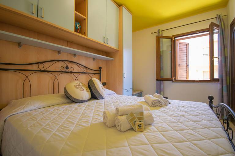 Children-friendly wonderful rental apartment with terrace | City view | Close to the beach | Dogs allowed — photo 3