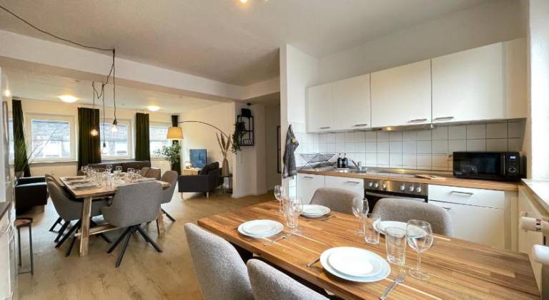 Apartment with 5 rooms for 12 persons — photo 2