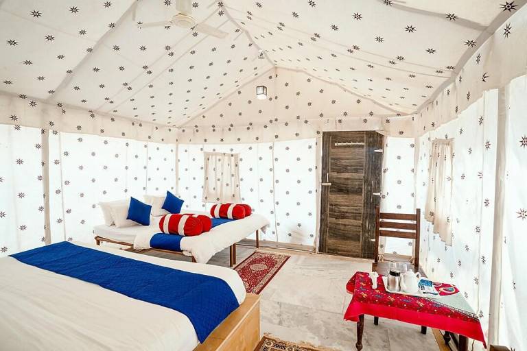 Tent with barbeque, patio & yard | Pets are welcome — photo 2