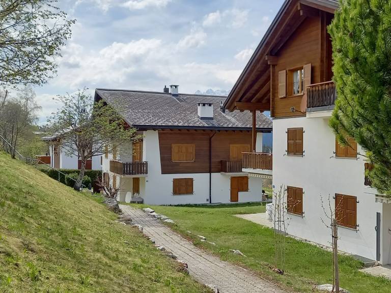 Ferienwohnung  Obersaxen