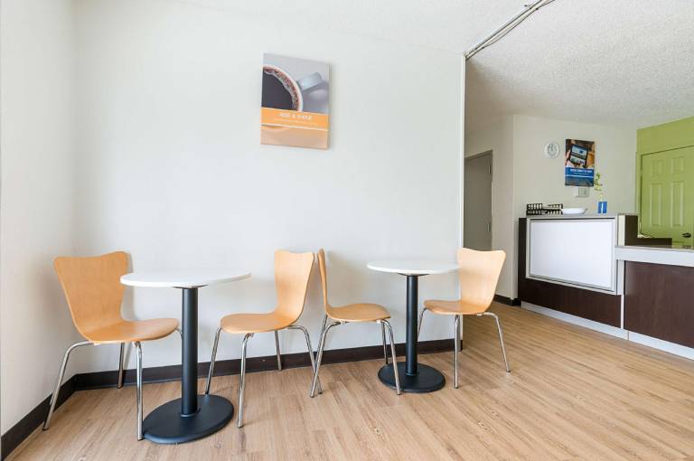 Motel 6 New Iberia, LA — photo 2