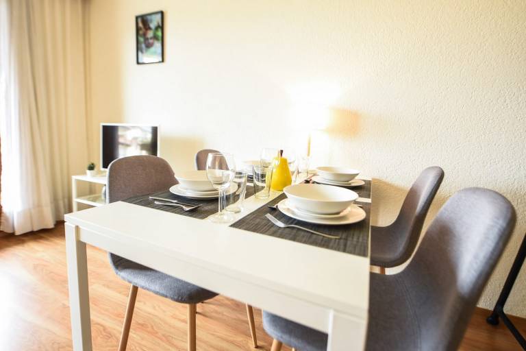 Charming and comfortable studio ideally located in Saillon — photo 3