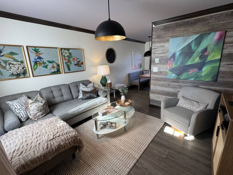 Apartment with terrace & yard in Charlotte, NC