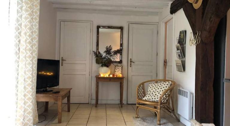 Vacation home with terrace, barbecue & garden — photo 3