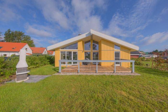 77 M² Ferienhaus ∙ 2 Schlafzimmer ∙ 4 Gäste - Mecklenburgische Seenplatte