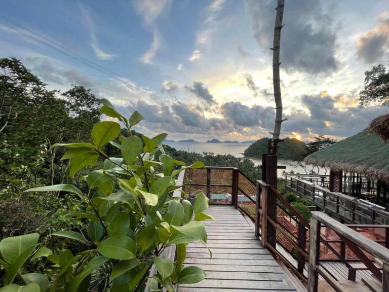 89 Villas Resort and Spa by Hiverooms in El Nido