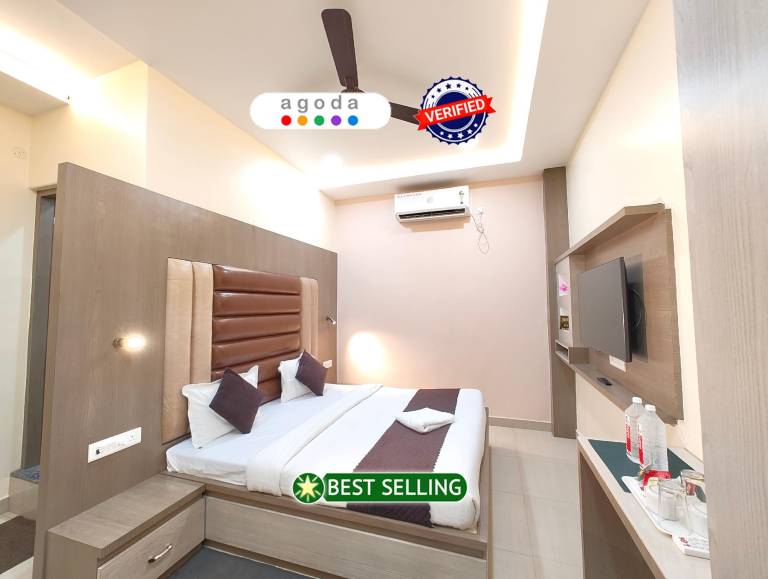 Goroomgo Akay guest house Varanasi 3km from Kashi Vishwanath Temple in Tola