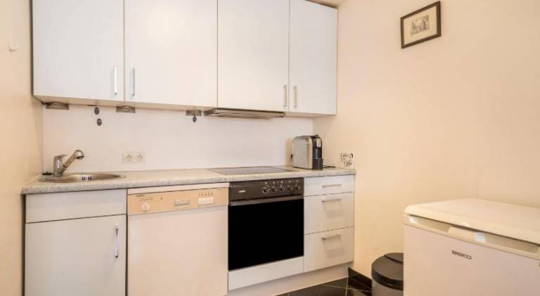 Holiday apartment with 1 room for 6 persons — photo 5