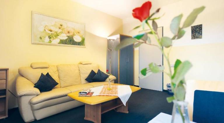 Hotel Regenbogenhaus — photo 2