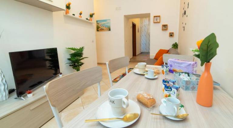 Holiday apartment | Next to Naples Cathedral — photo 3