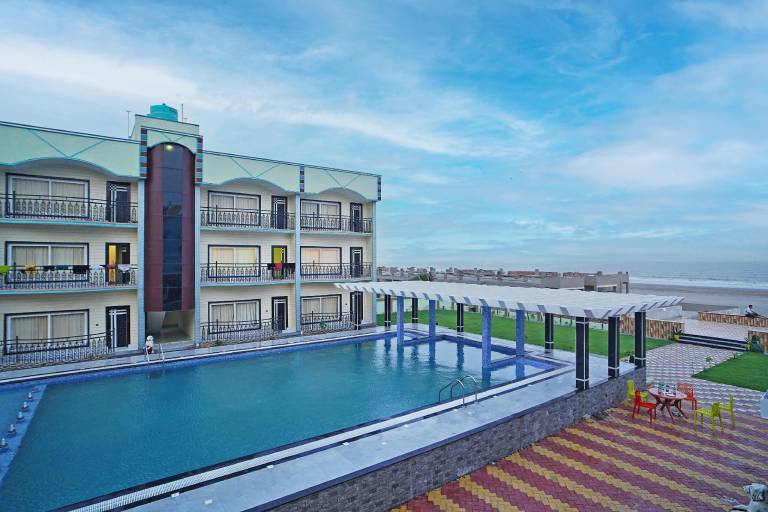 Resort  Mandarmani