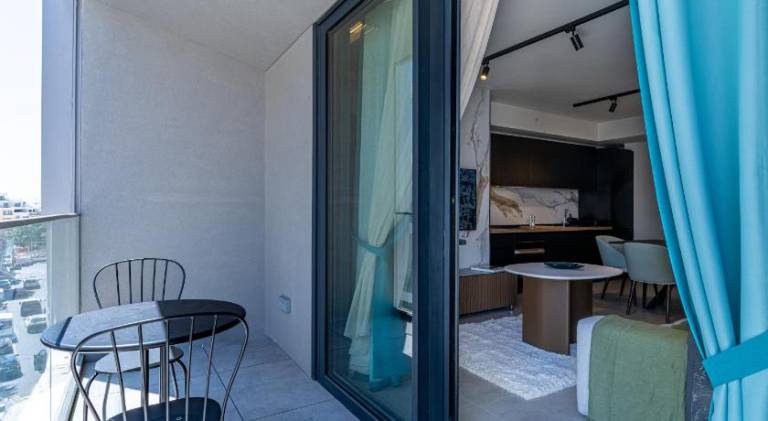 Fully equipped beautiful rental apartment with terrace, heated pool & sauna | Close to the beach | Dogs allowed — photo 4