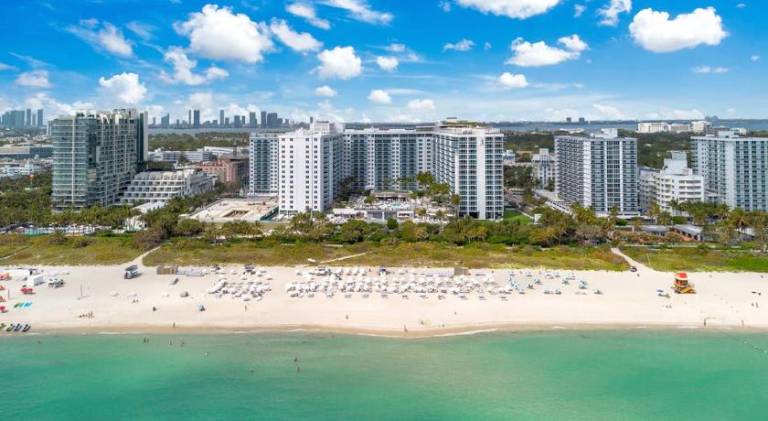 Stunning Oceanfront 1BR in the 1 Hotel — photo 5