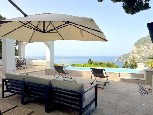 Villa  Capri