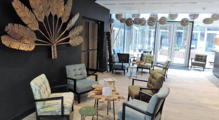 Hotel L'Arbre Voyageur - LILLE — photo 4