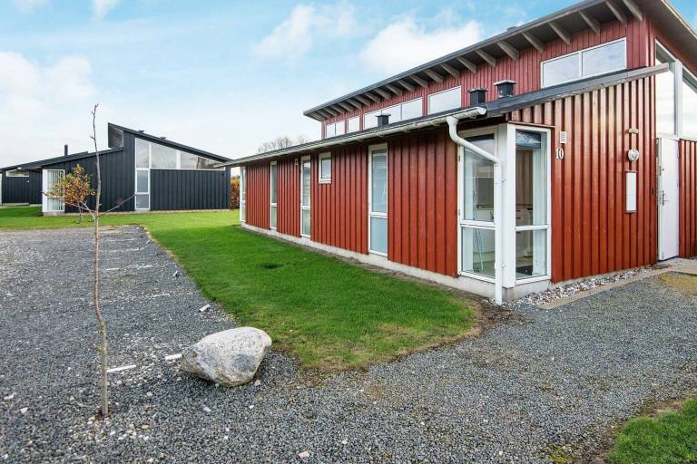 House with terrace & sauna — photo 2