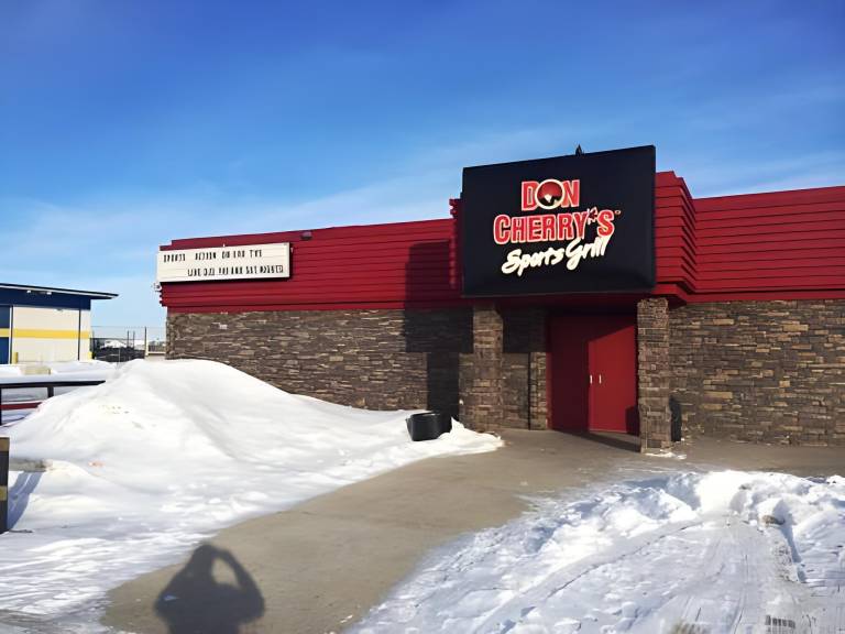 Wheatland Hotel in Strathmore, AB