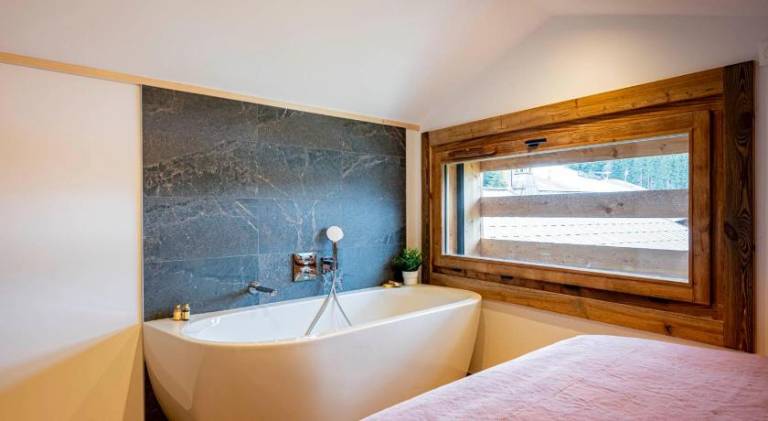 Lovely rental apartment with jacuzzi | Next to the ski | Dogs allowed — photo 3