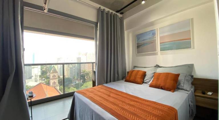 Charming apartment with pool | Near São Paulo Museum of Art | Pets are welcome in Paulista