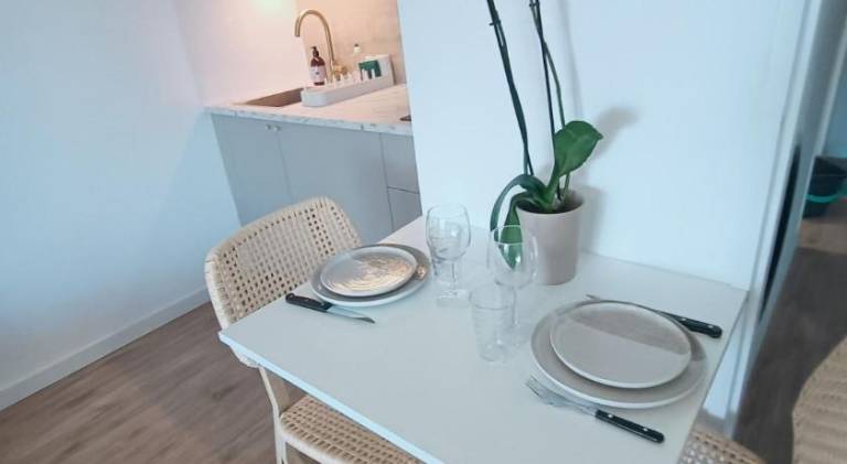 Lovely rental apartment with patio | Dogs allowed — photo 3