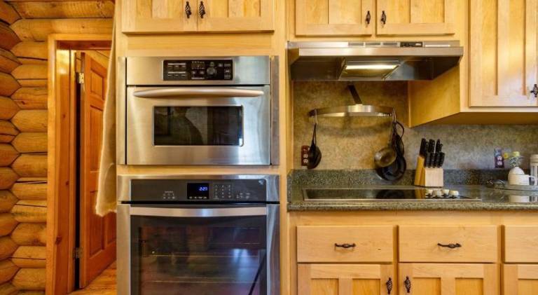 Spacious house with BBQ & hot tub | Pets allowed — photo 3