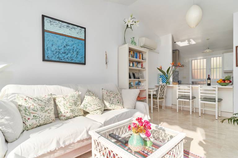 Vacation Home "Ático Capela Vistas Al Mar" with Sea View, Shared Pool & Wi-Fi — photo 5