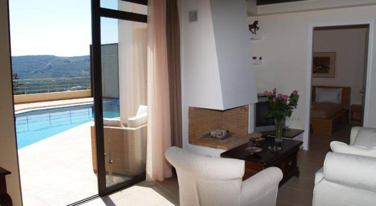 Wonderful villa with jacuzzi & pool | Dogs allowed — photo 2