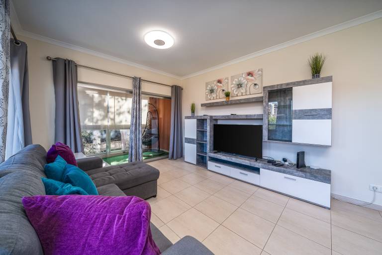 Apartment with terrace | City view — photo 3