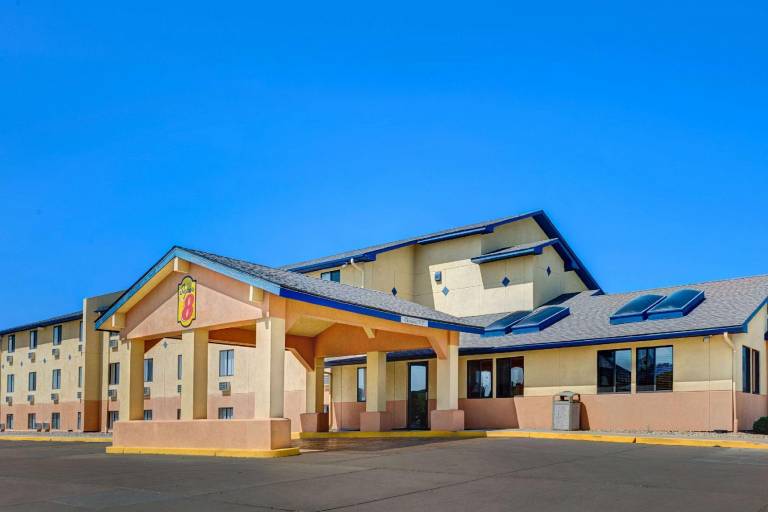 Super 8 By Wyndham Hutchinson in Hutchinson, KS