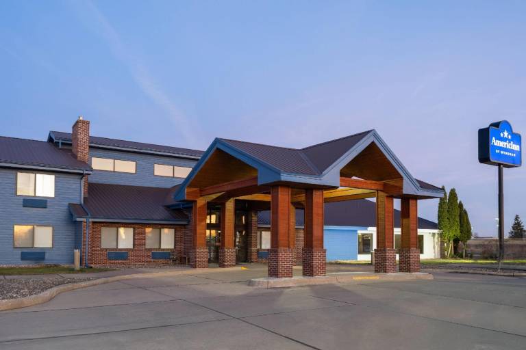AmericInn by Wyndham Muscatine in Muscatine, IA