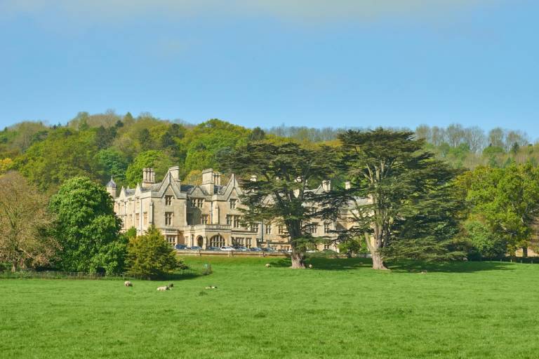 Serviced apartment  Beckford
