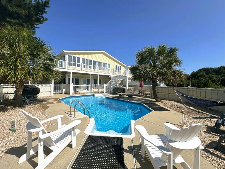 Vacation home with barbeque — photo 2