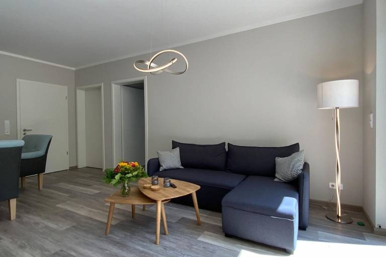 Fully equipped charming holiday apartment with yard & patio | Pet-friendly — photo 2