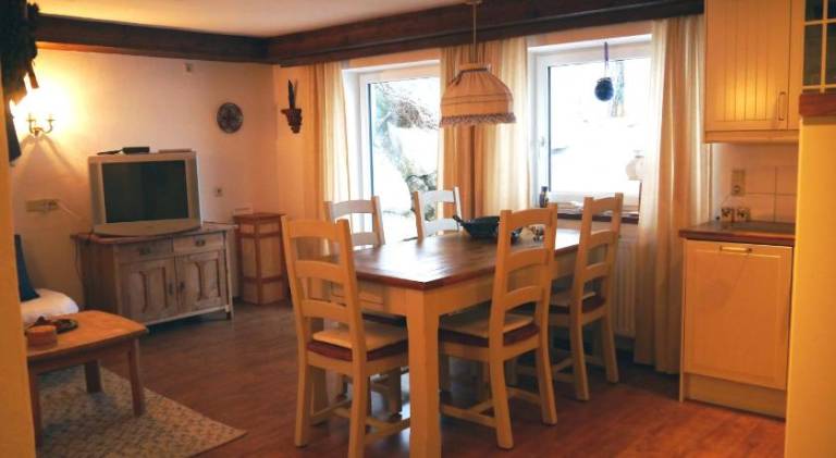 Apartment with garden, sauna & patio — photo 5