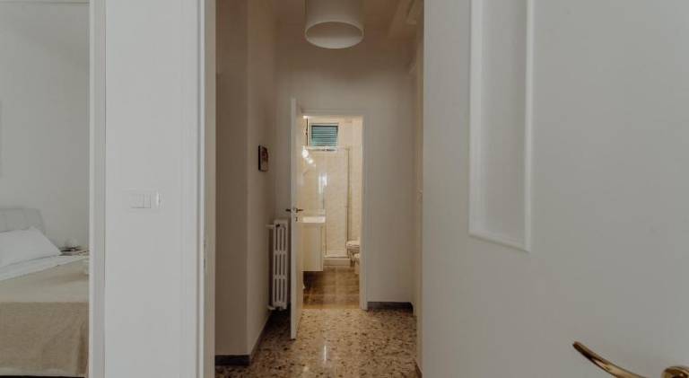 Apartment with 2 rooms for 4 persons — photo 3