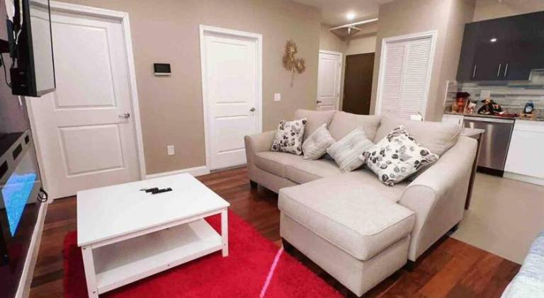 Beautiful holiday apartment | Near Love Park | Pet-friendly — photo 2