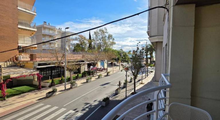 Apartment with 2 rooms for 6 persons in Cambrils