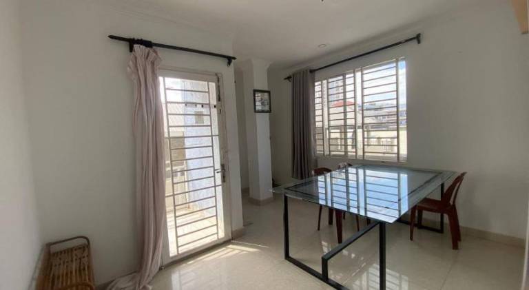 Rental apartment with terrace — photo 4